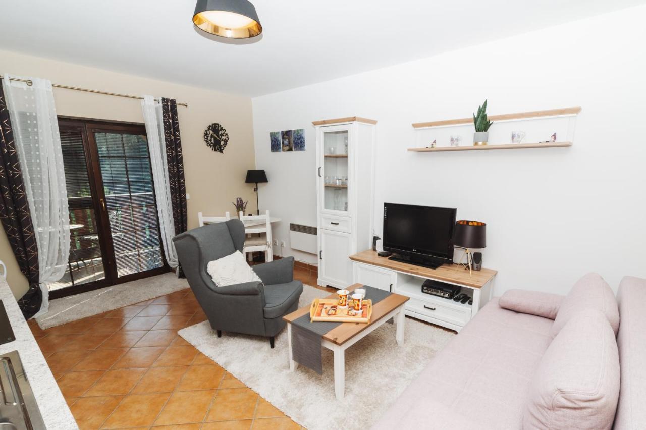 Vila Viktoria - Apartman Viktoria 2 Ruzomberok Exteriér fotografie